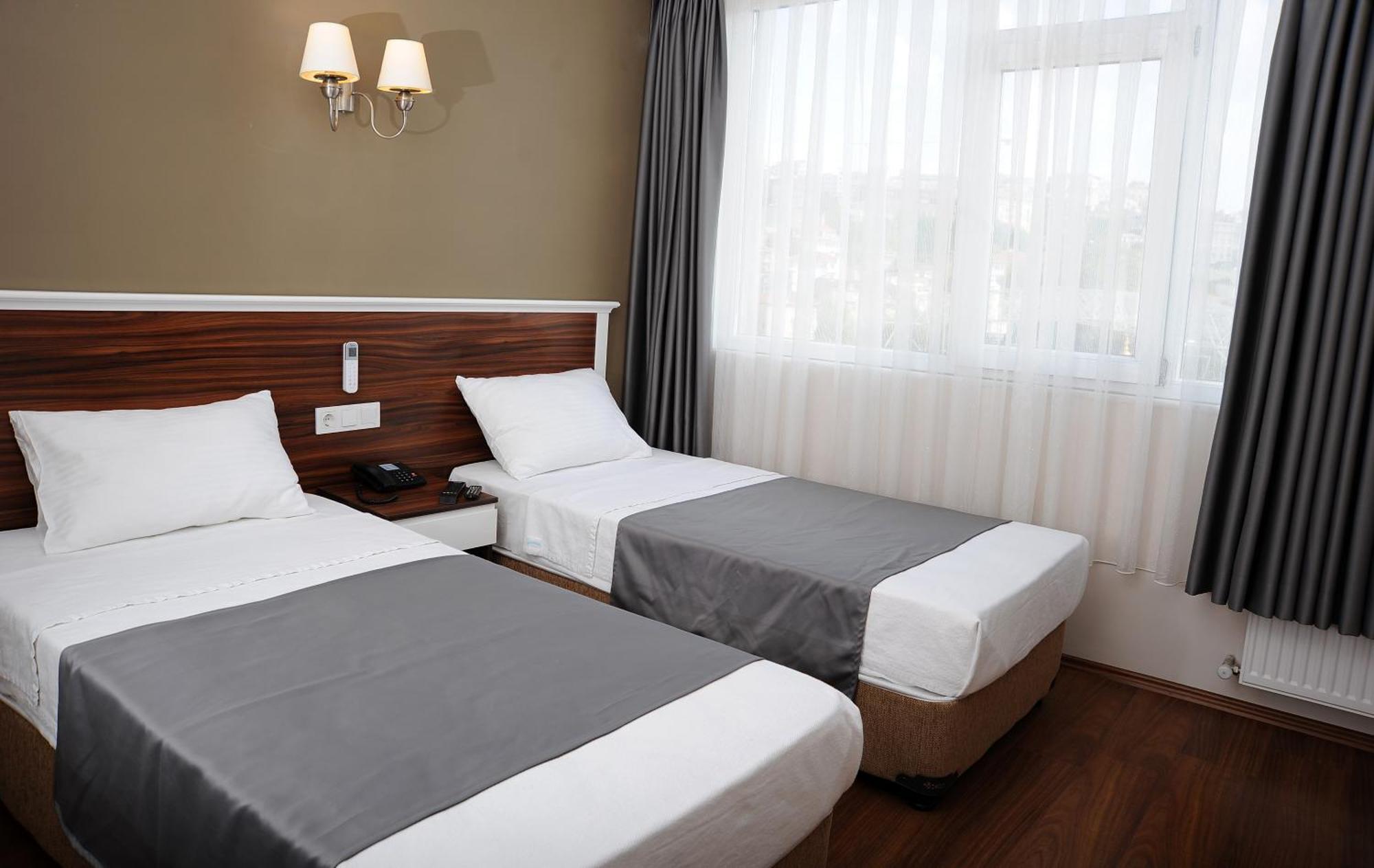 Deniz Palace Hotel Istanbul Exterior foto