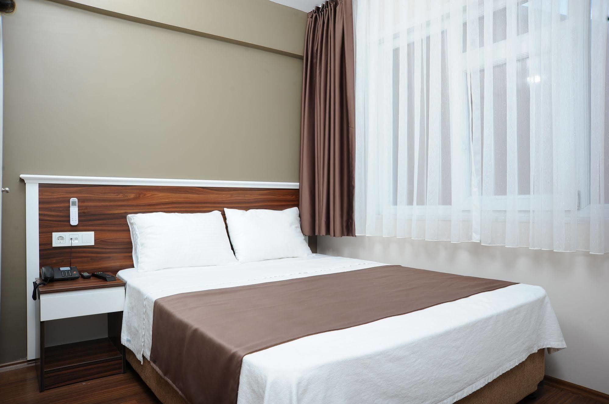 Deniz Palace Hotel Istanbul Exterior foto